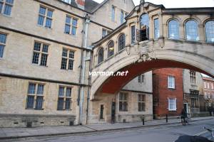 Hertford Bridge